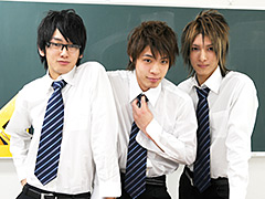 3人のイケメン学生が身体検査